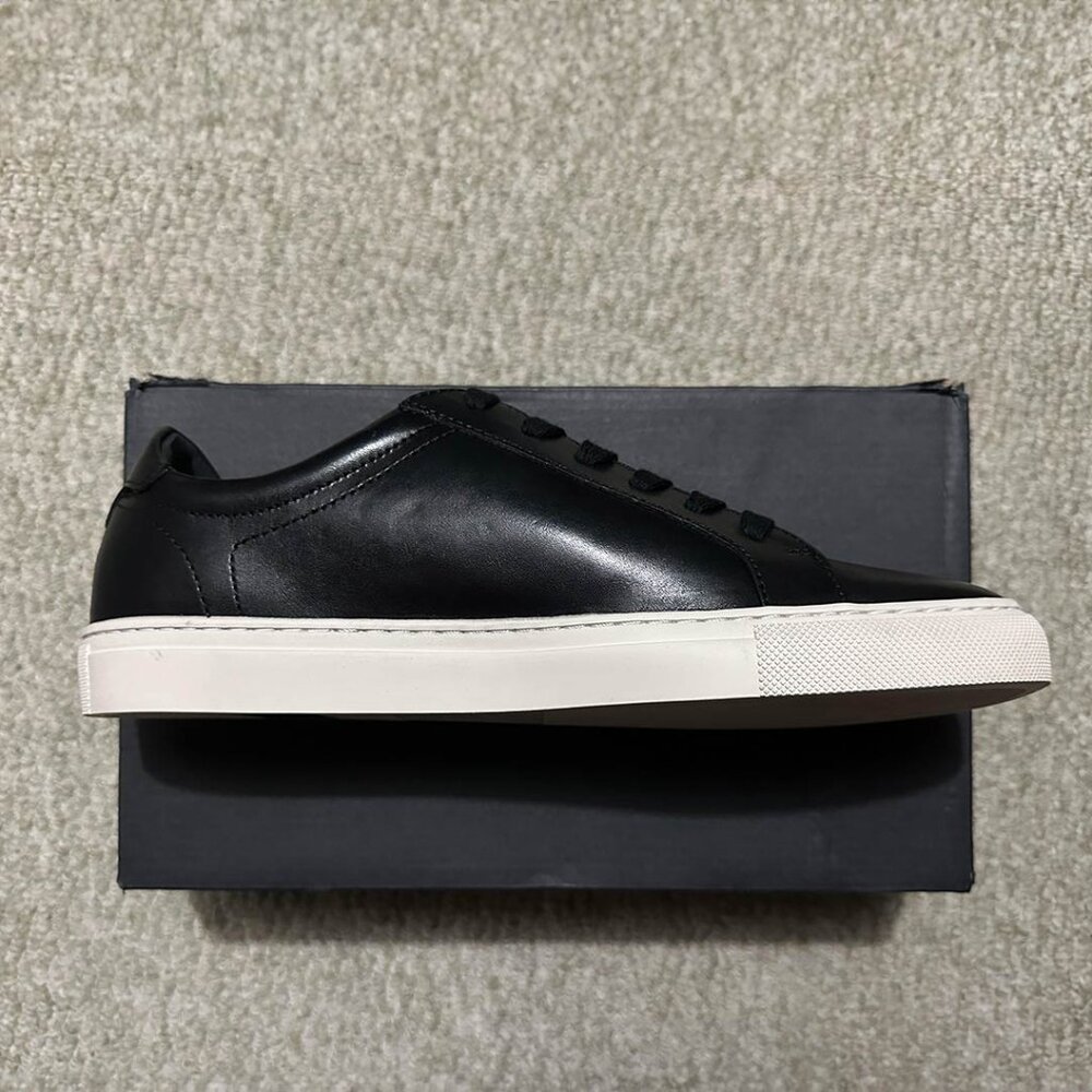 Banana Republic Nicklas Leather Sneaker - Size 9 - Black - NEW